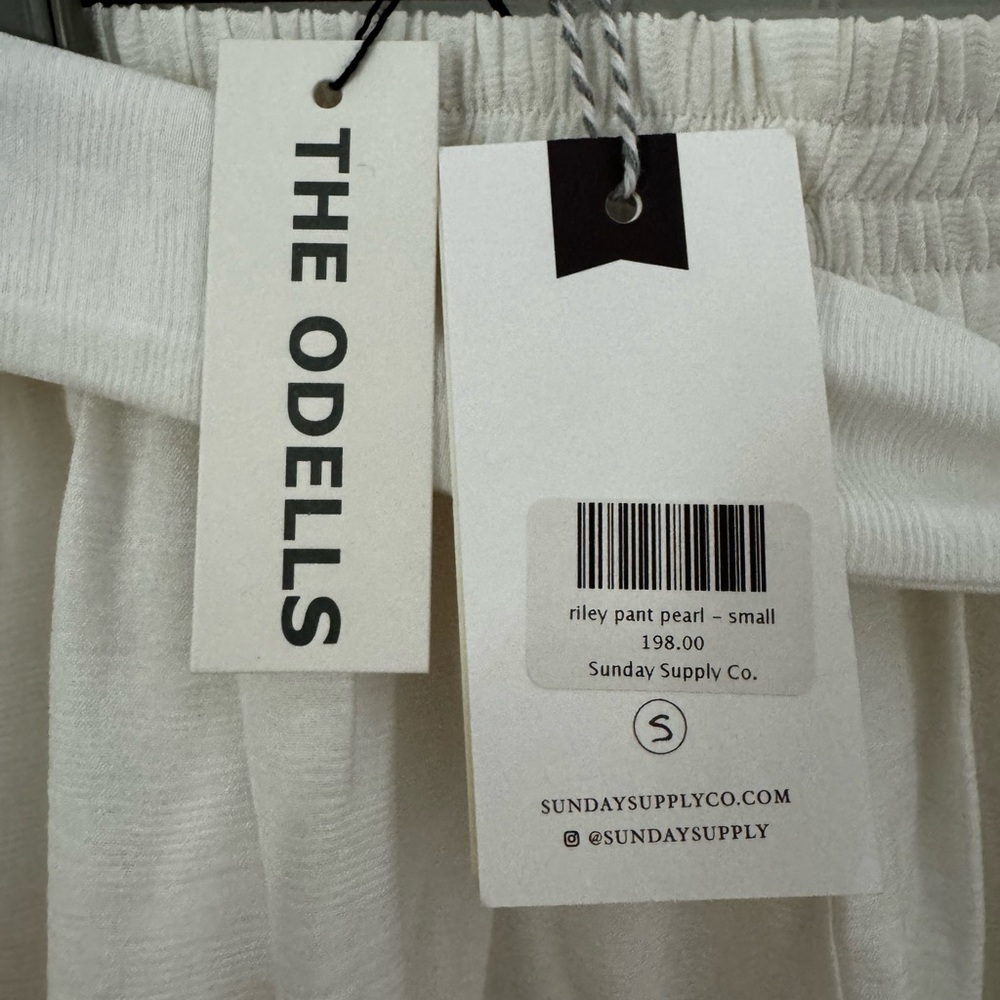 The Odells Riley pant + cropped Shell top - Picture 4 of 10
